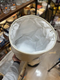 سبد نظم دهنده لباس گرد برزنتی دسته چرم